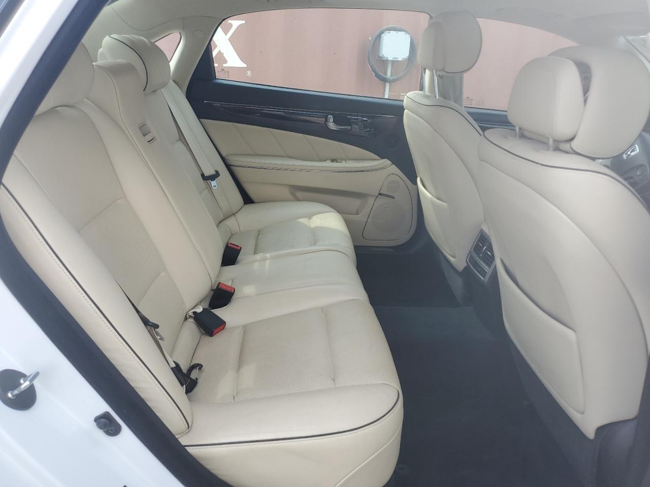 2014 HYUNDAI Equus