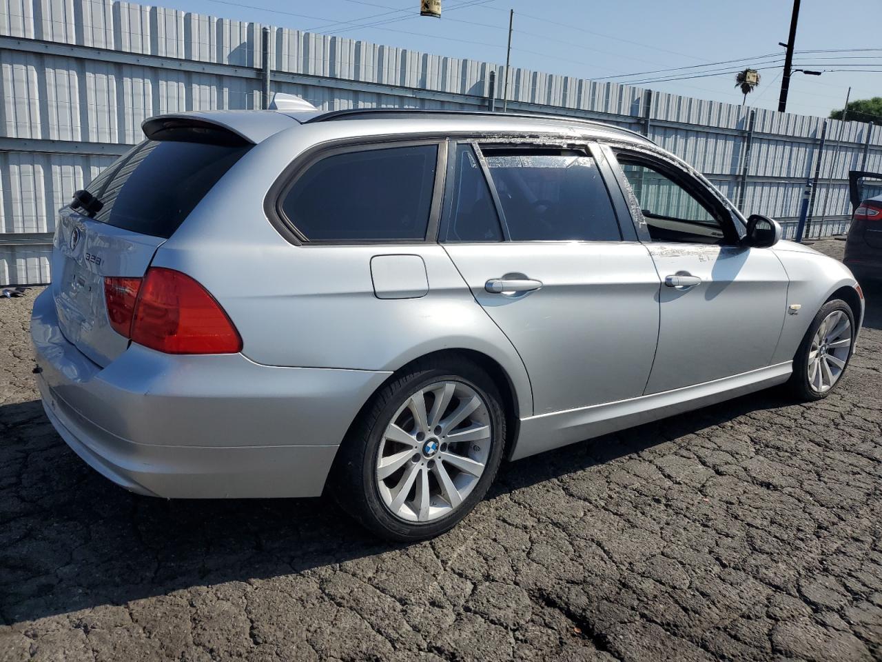 2011 BMW 3 SERIES
