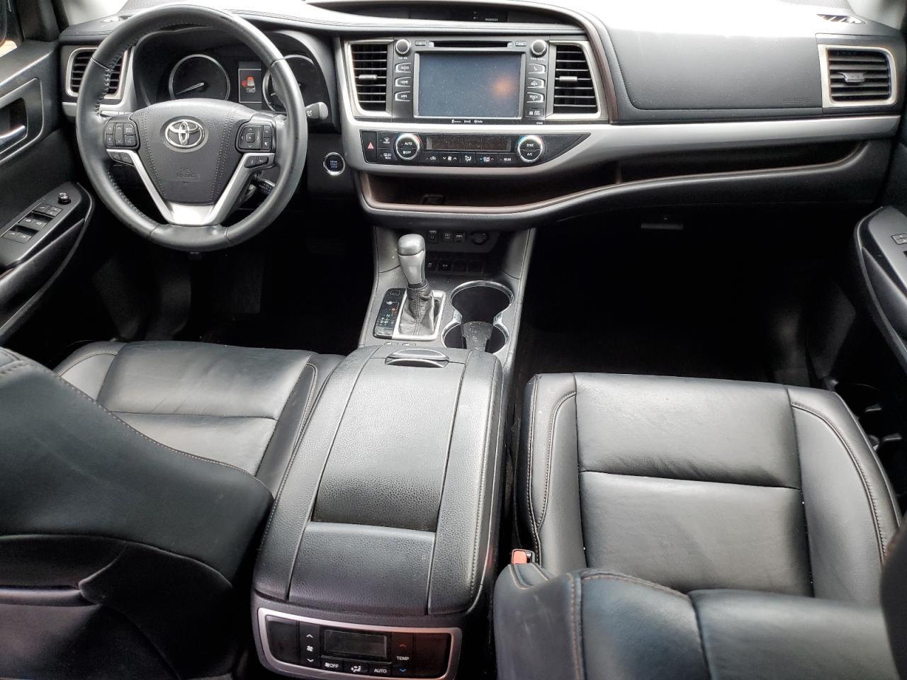 2019 TOYOTA HIGHLANDER