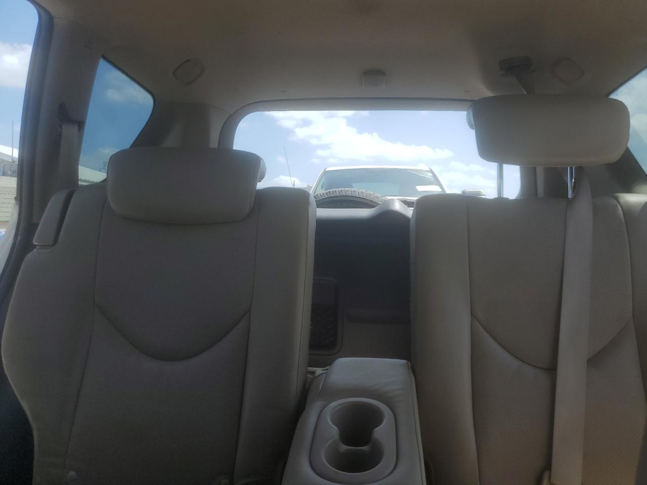 2010 TOYOTA RAV4