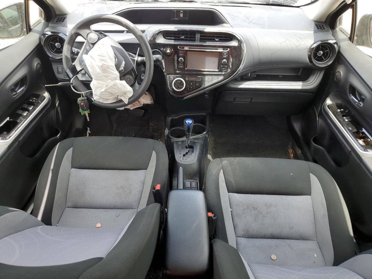 2018 TOYOTA PRIUS