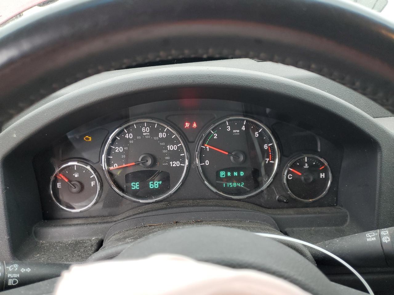 2012 JEEP Liberty