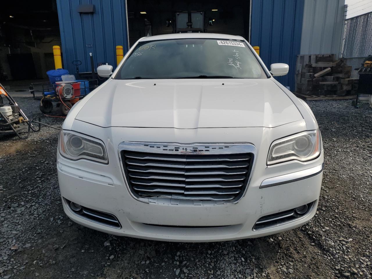 2013 CHRYSLER 300