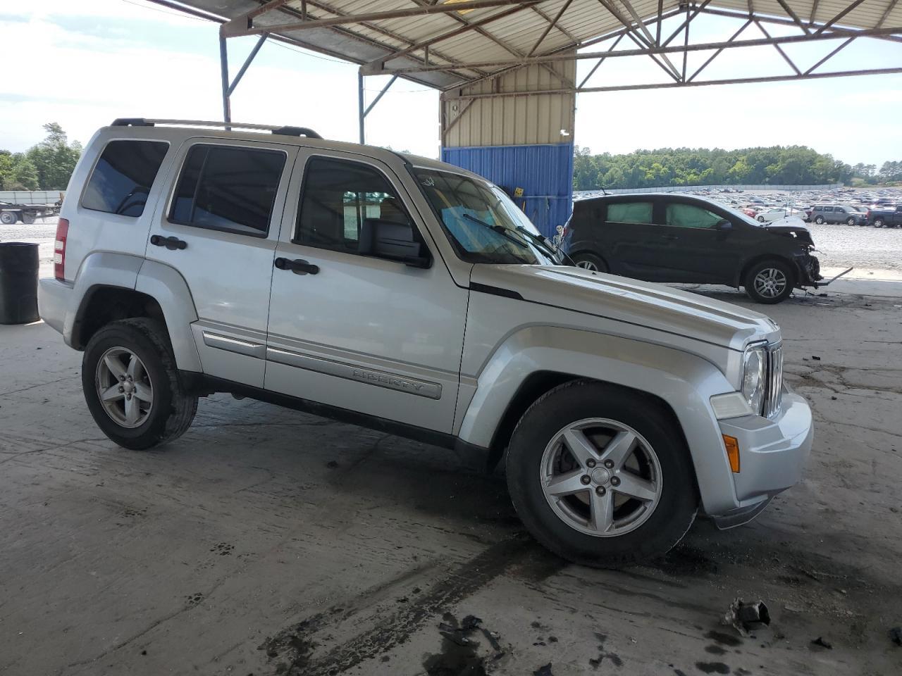 2012 JEEP Liberty