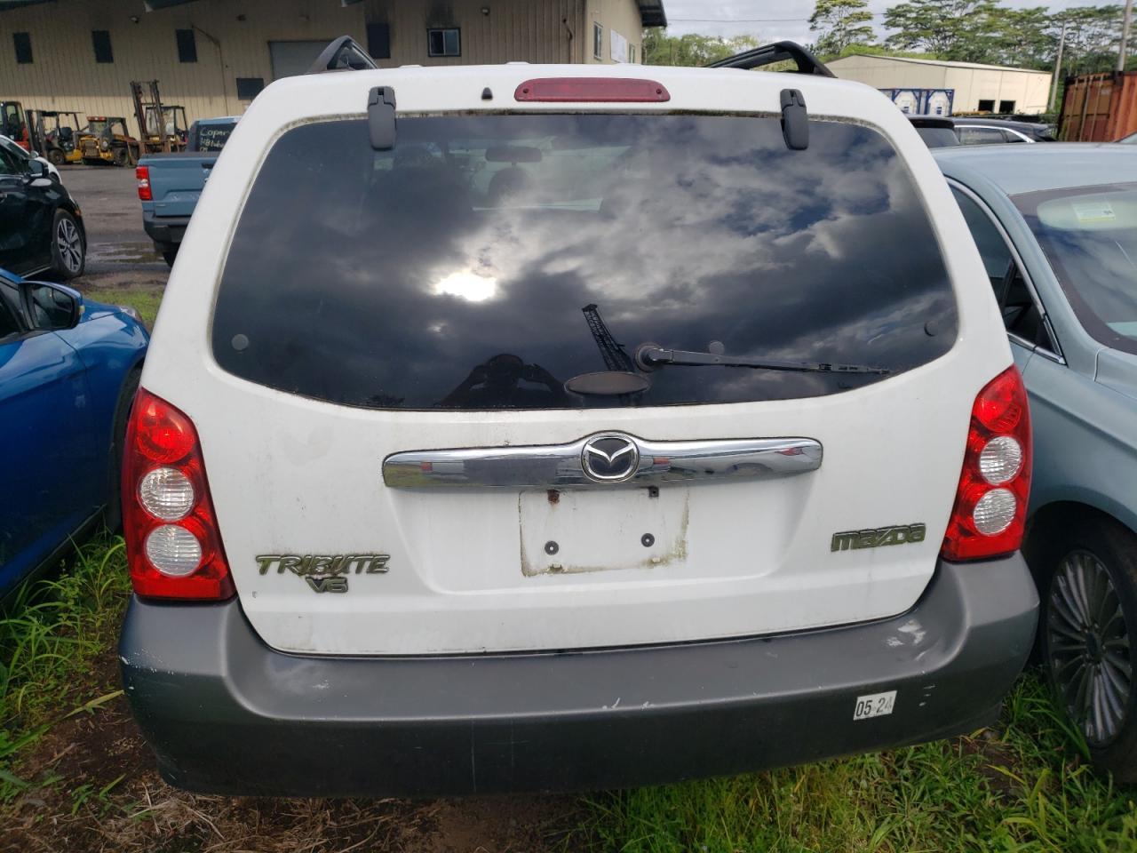 2005 MAZDA Tribute