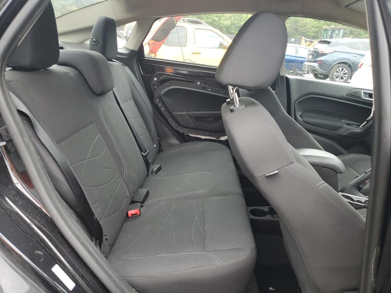 2014 FORD Fiesta