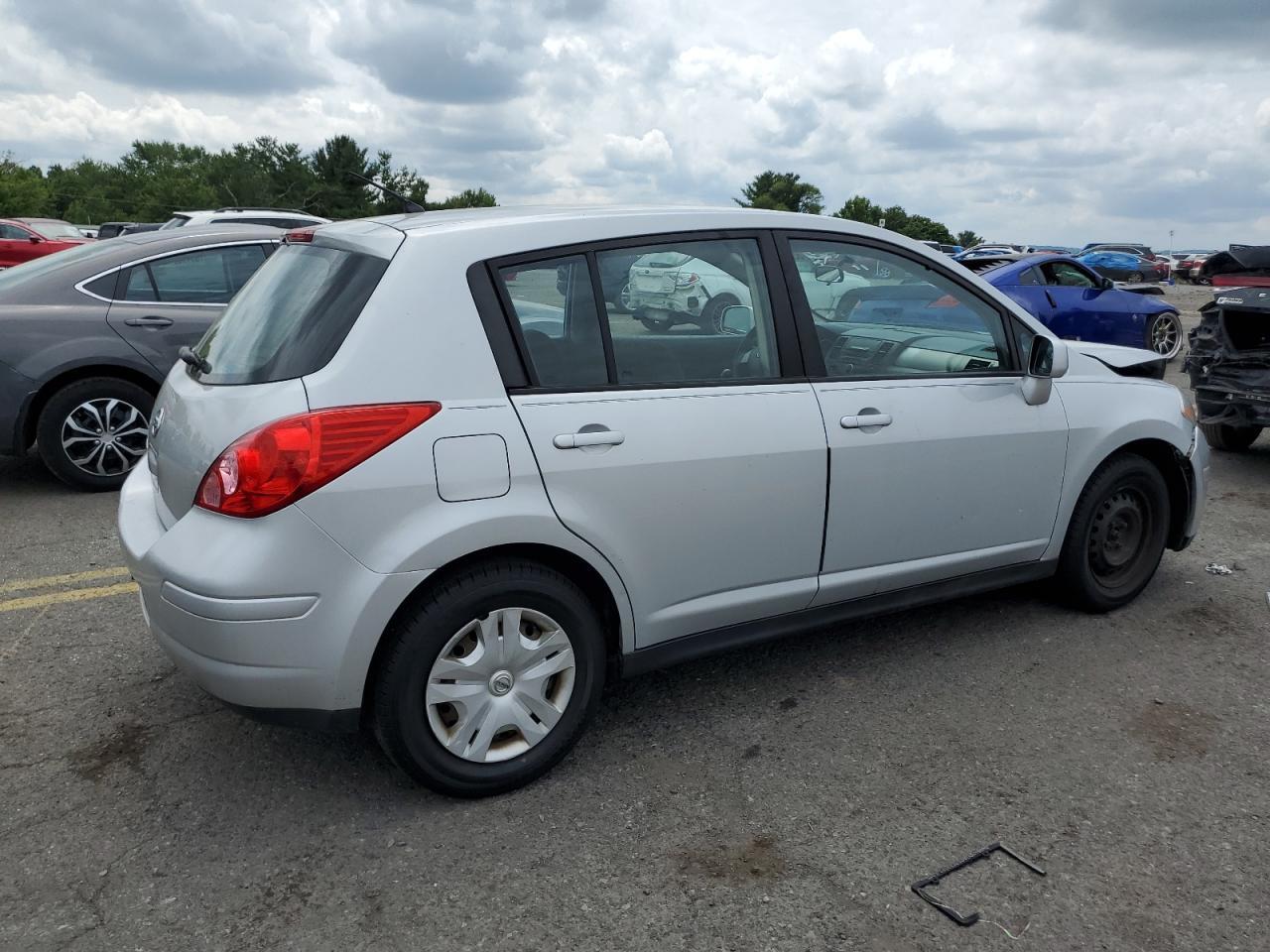 2012 NISSAN VERSA