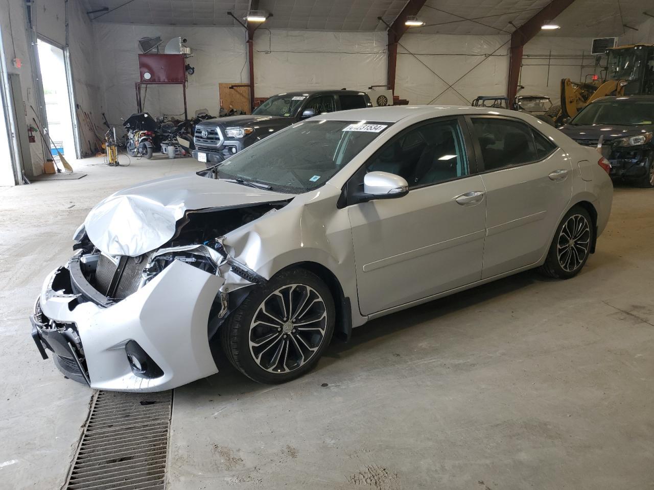 2016 TOYOTA COROLLA