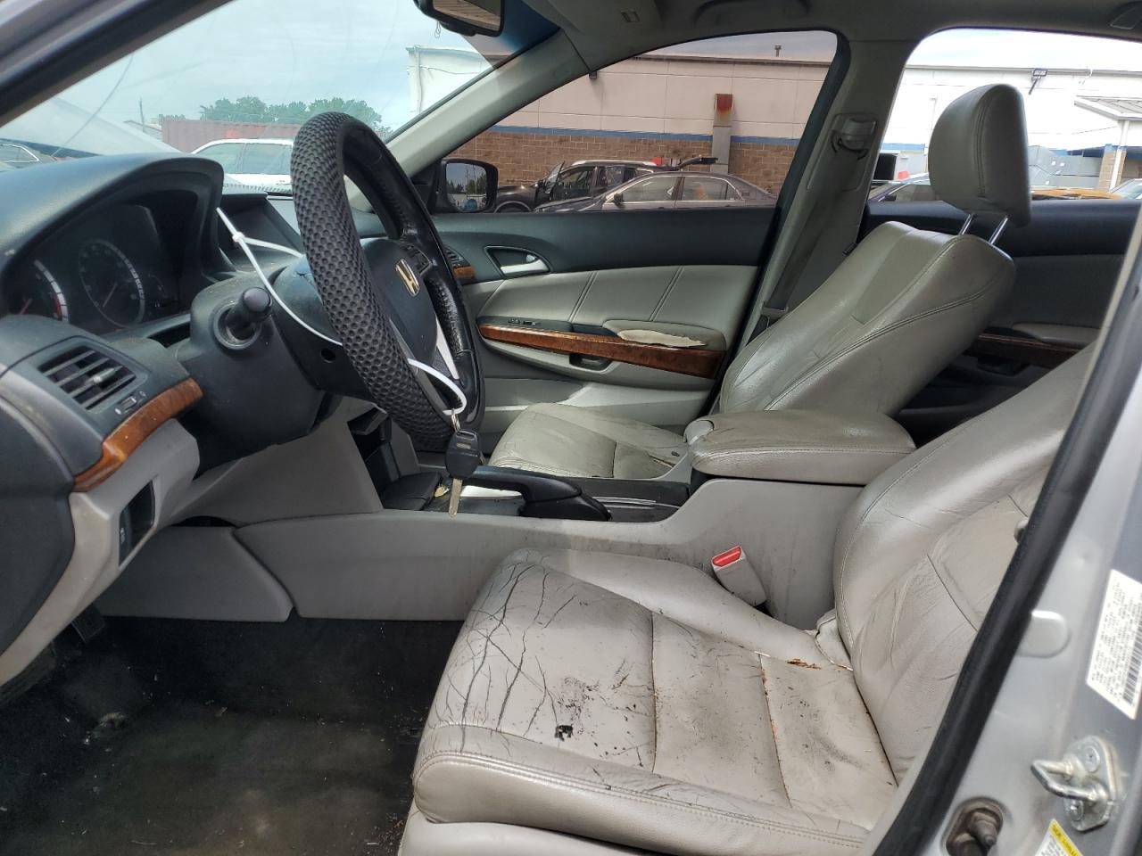 2011 HONDA ACCORD