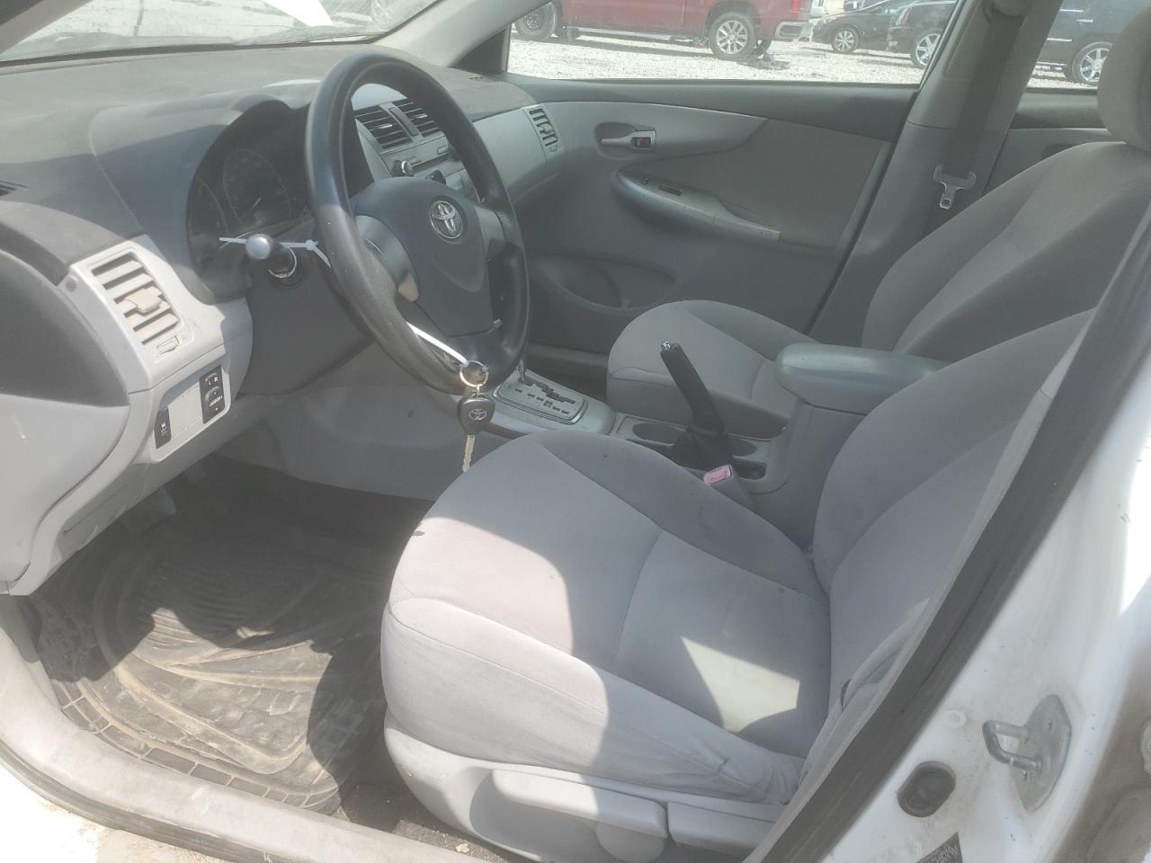 2011 TOYOTA COROLLA