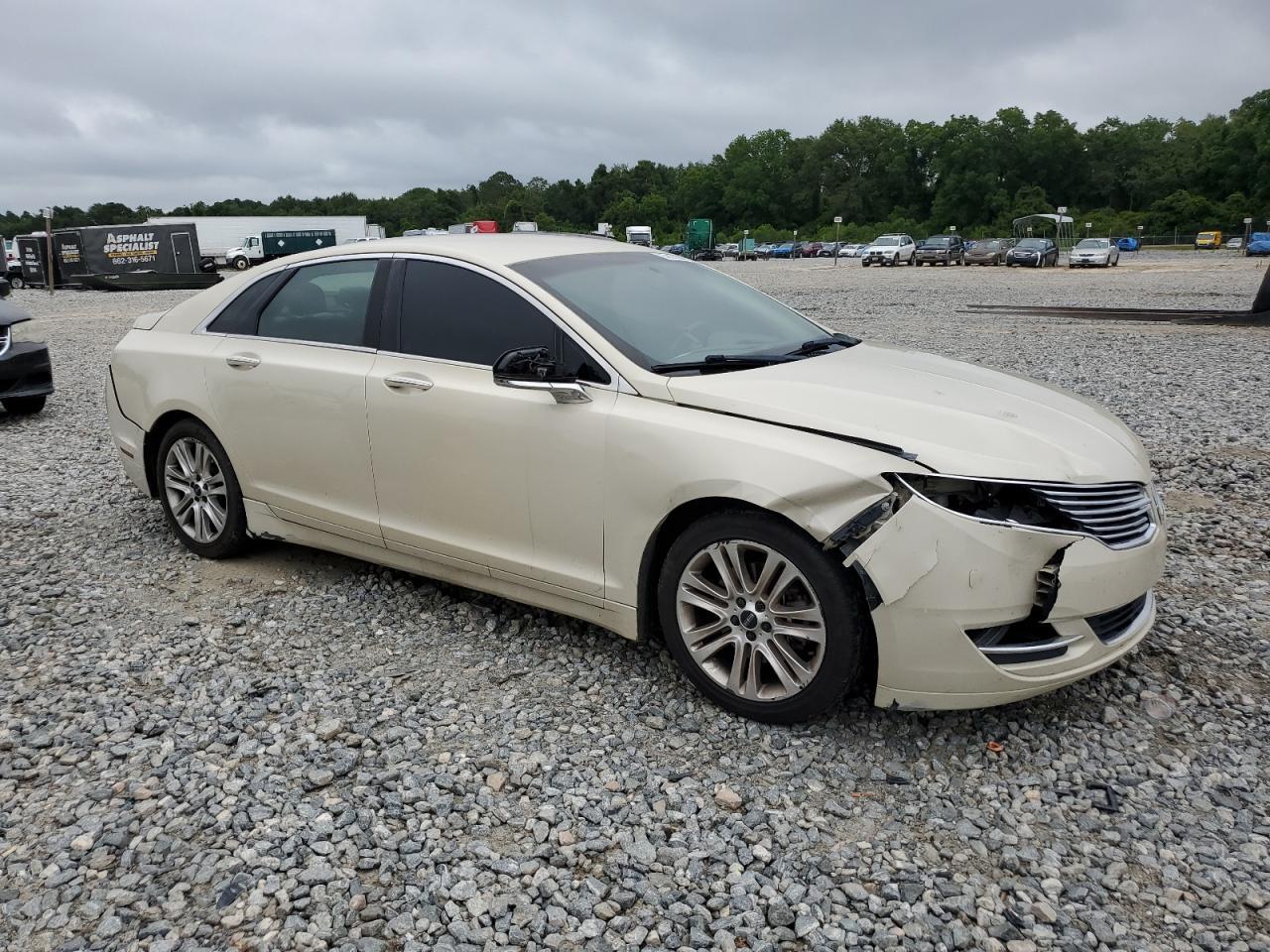 2016 LINCOLN MKZ