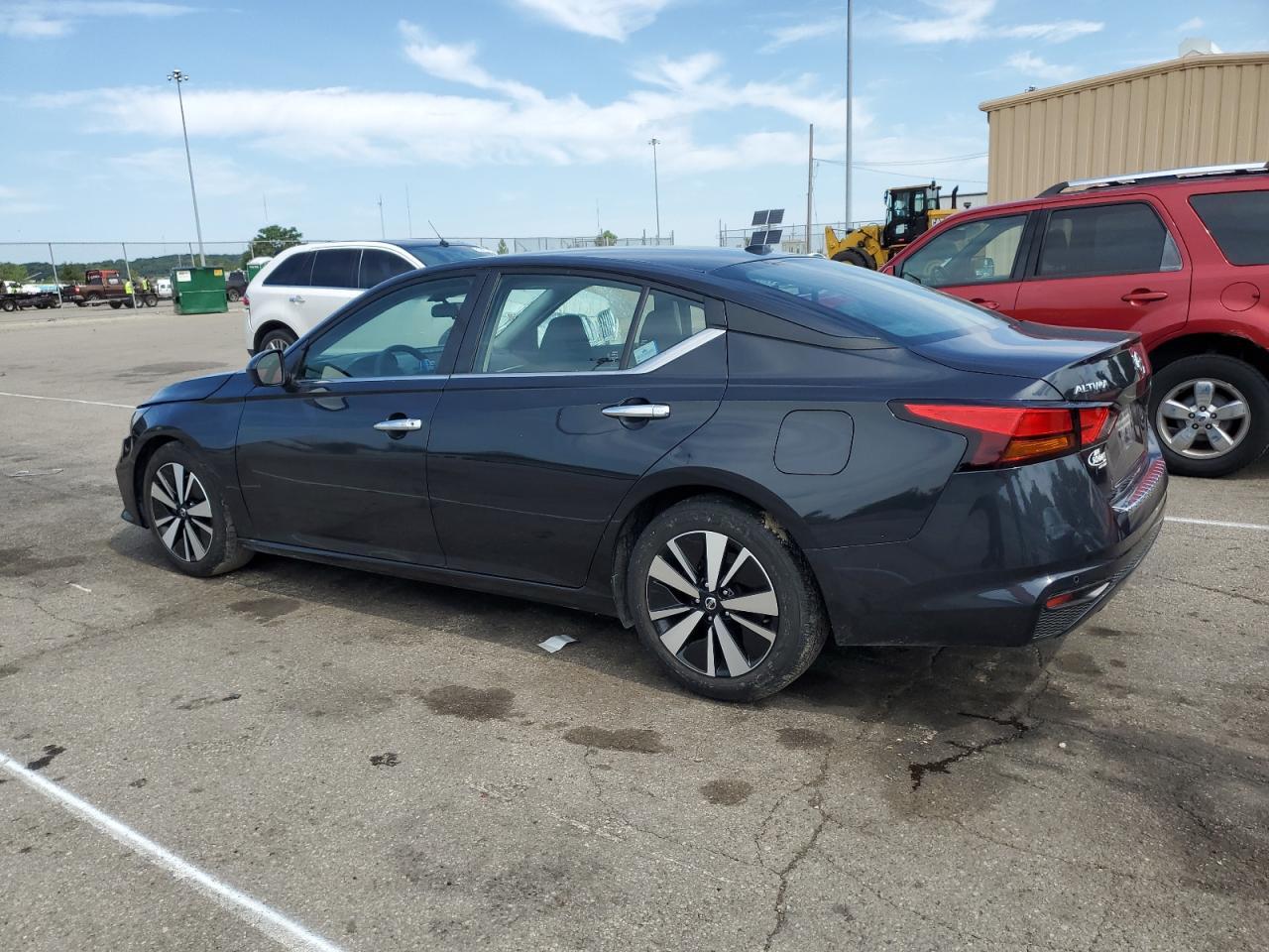 2022 NISSAN ALTIMA