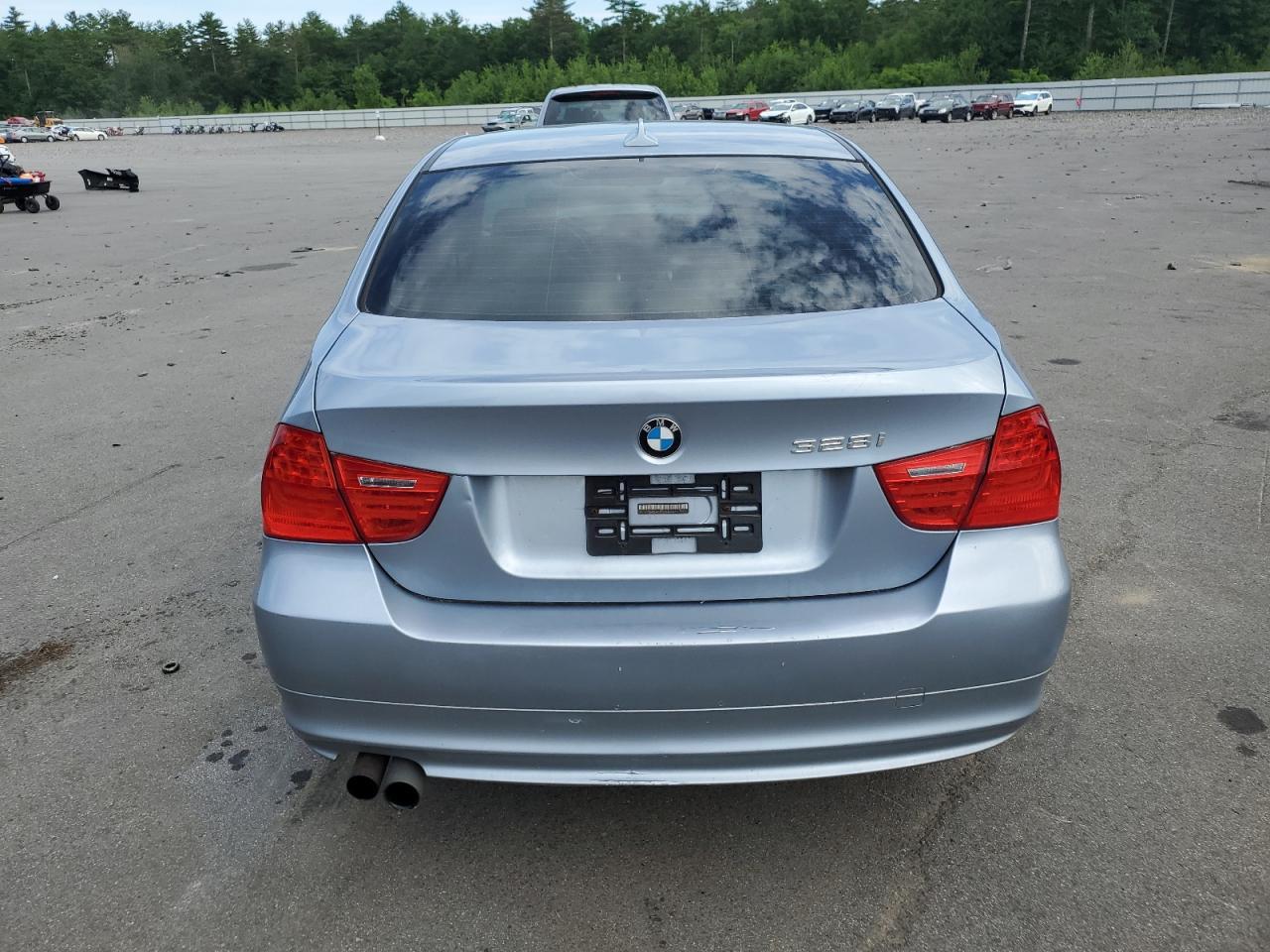 2011 BMW 3 SERIES