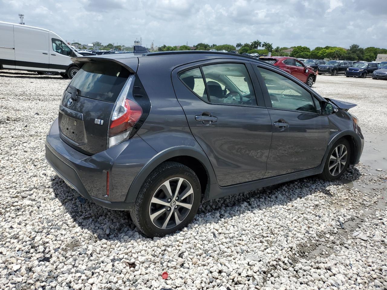 2018 TOYOTA PRIUS