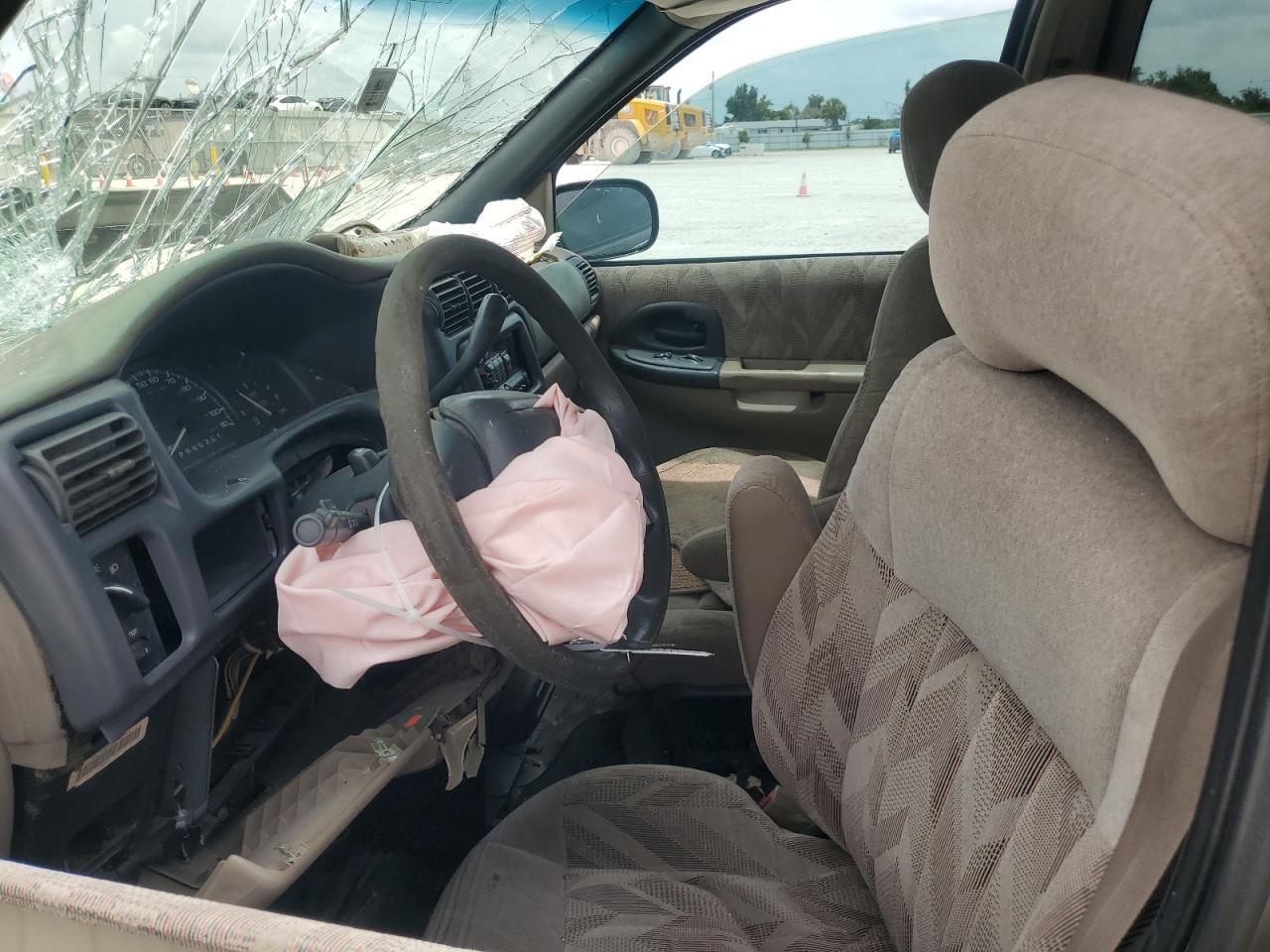 1998 CHEVROLET Venture