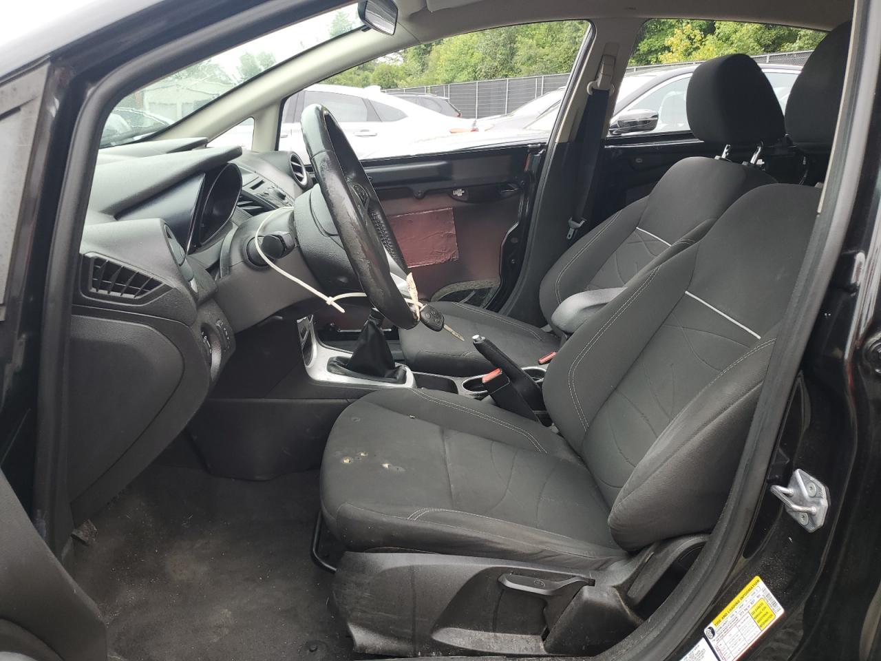 2014 FORD Fiesta