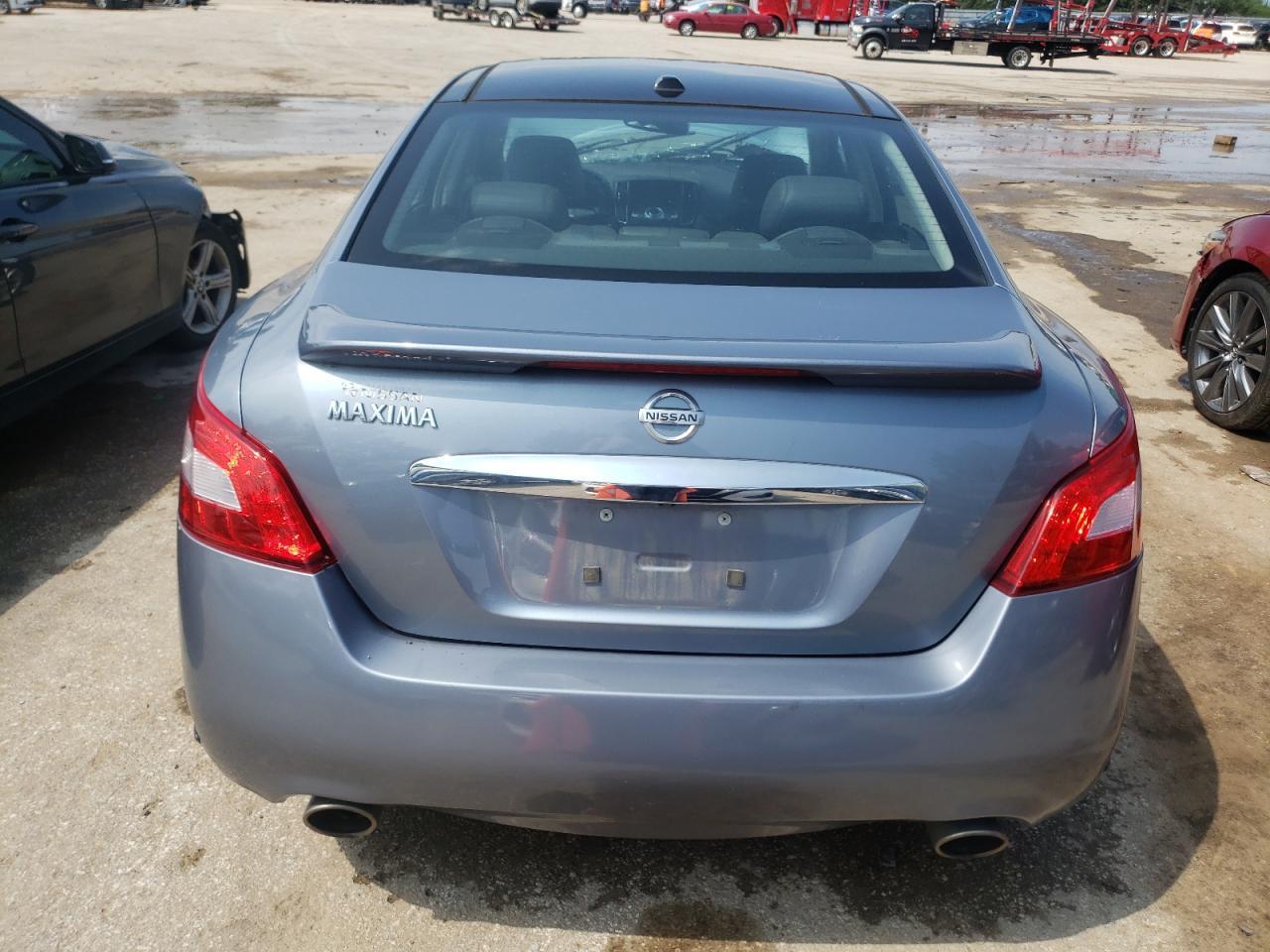 2011 NISSAN Maxima