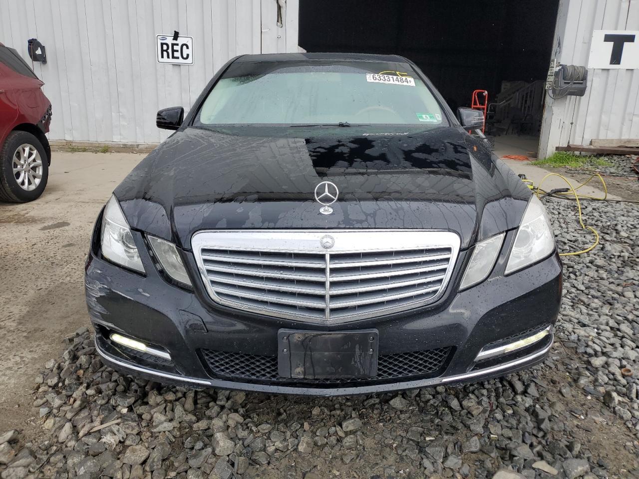 2013 MERCEDES-BENZ E-Class