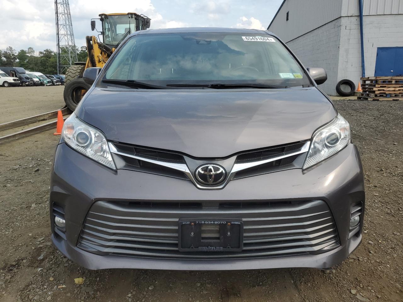 2019 TOYOTA SIENNA