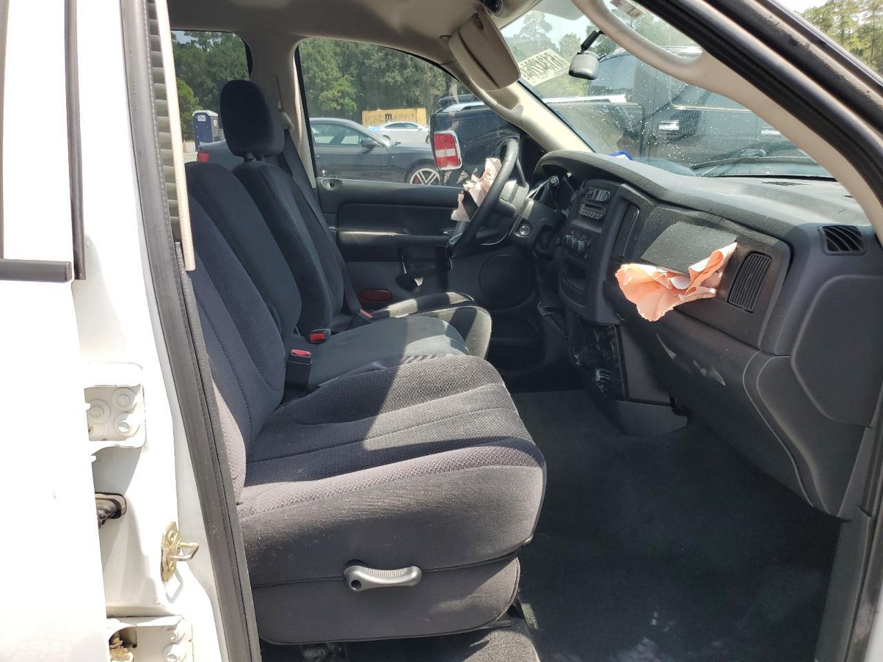 2005 DODGE RAM 1500