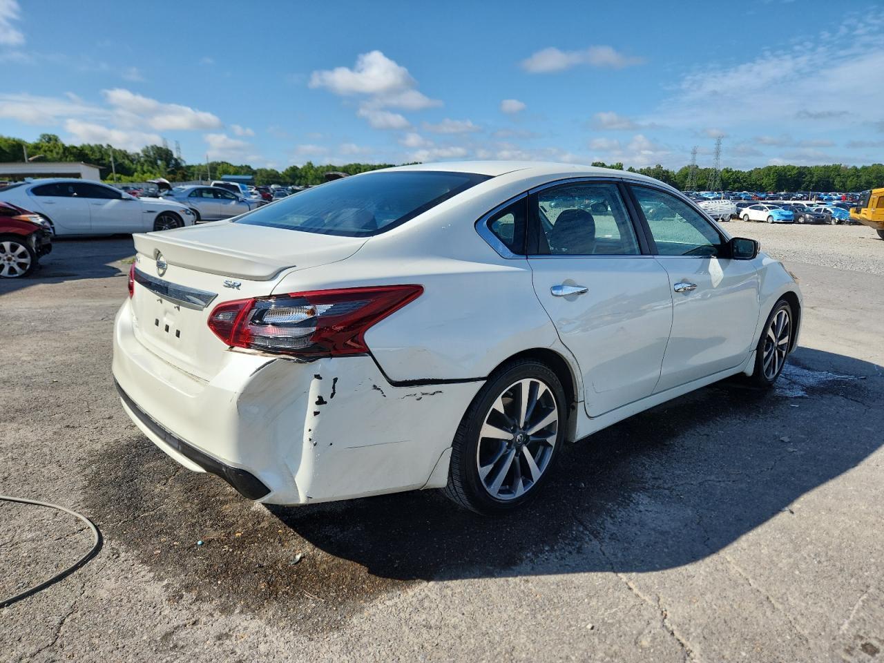 2017 NISSAN ALTIMA
