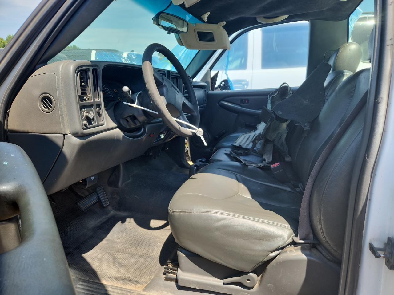 2003 GMC Sierra