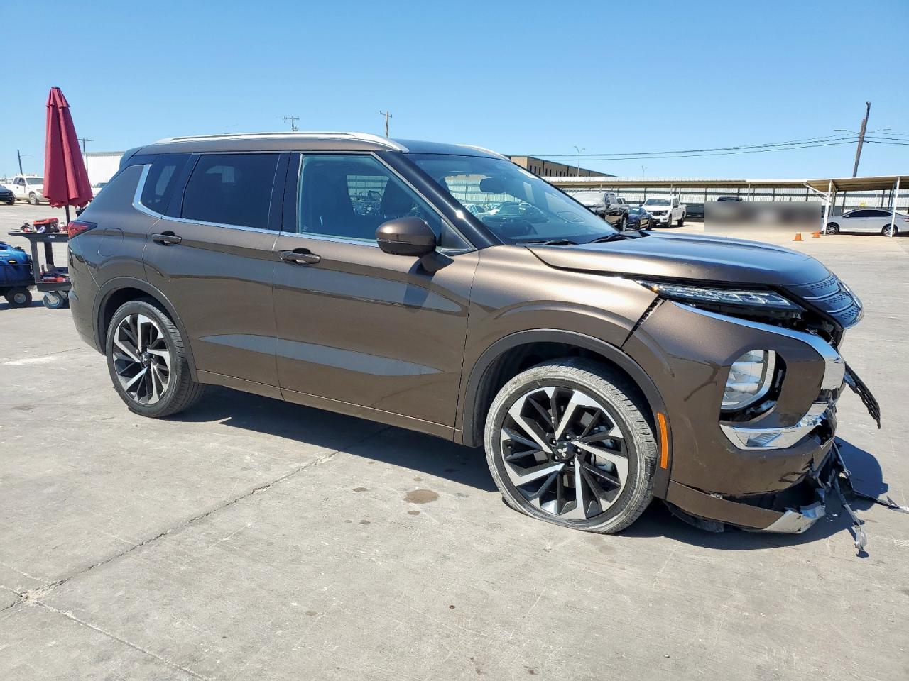 2023 MITSUBISHI outlander