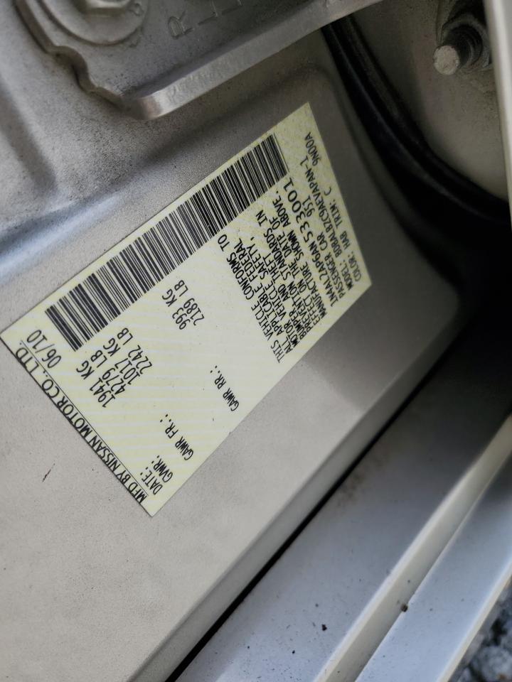 2010 NISSAN ALTIMA
