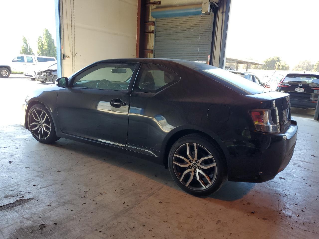 2014 TOYOTA SCION