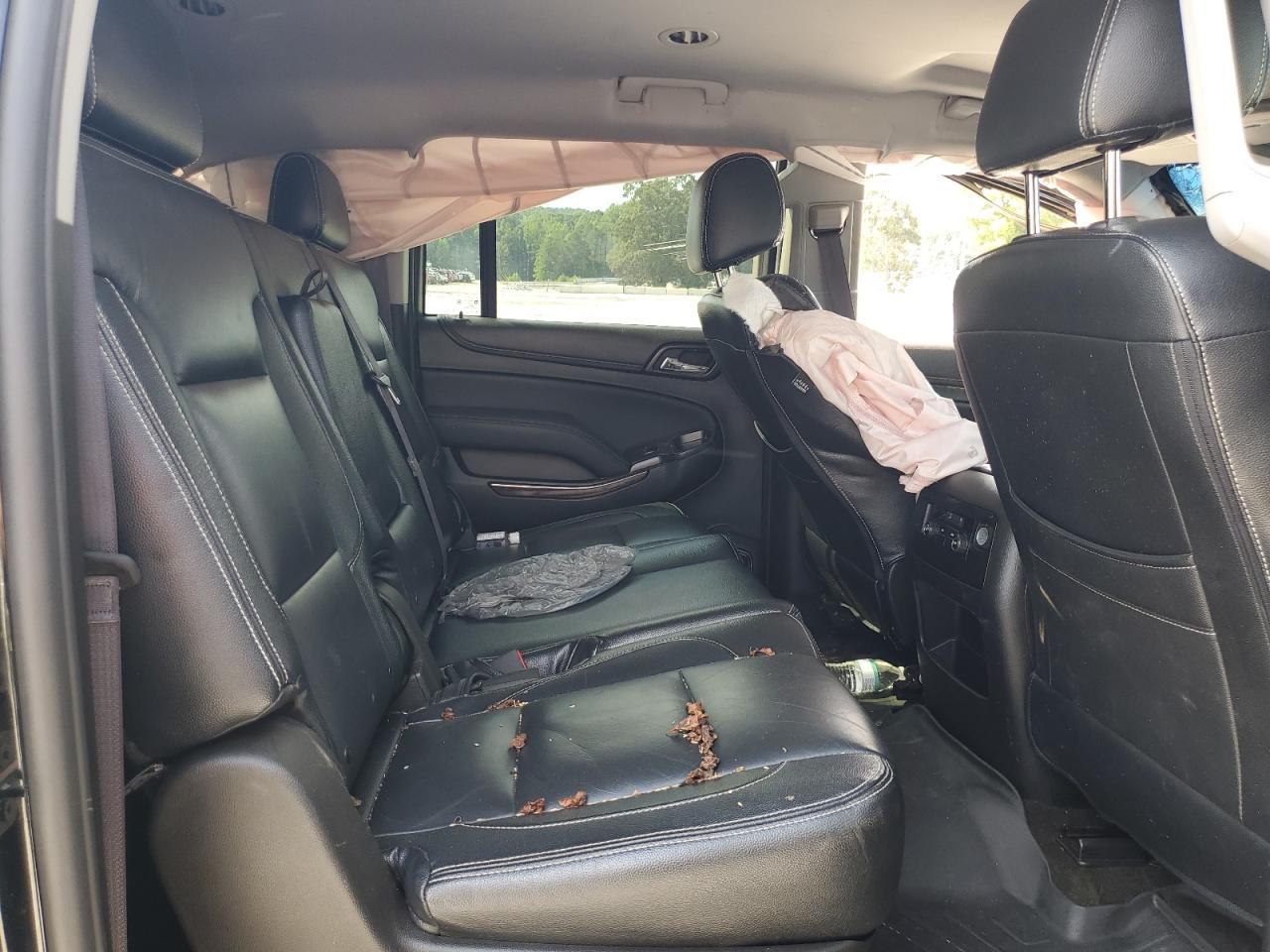 2017 CHEVROLET Suburban