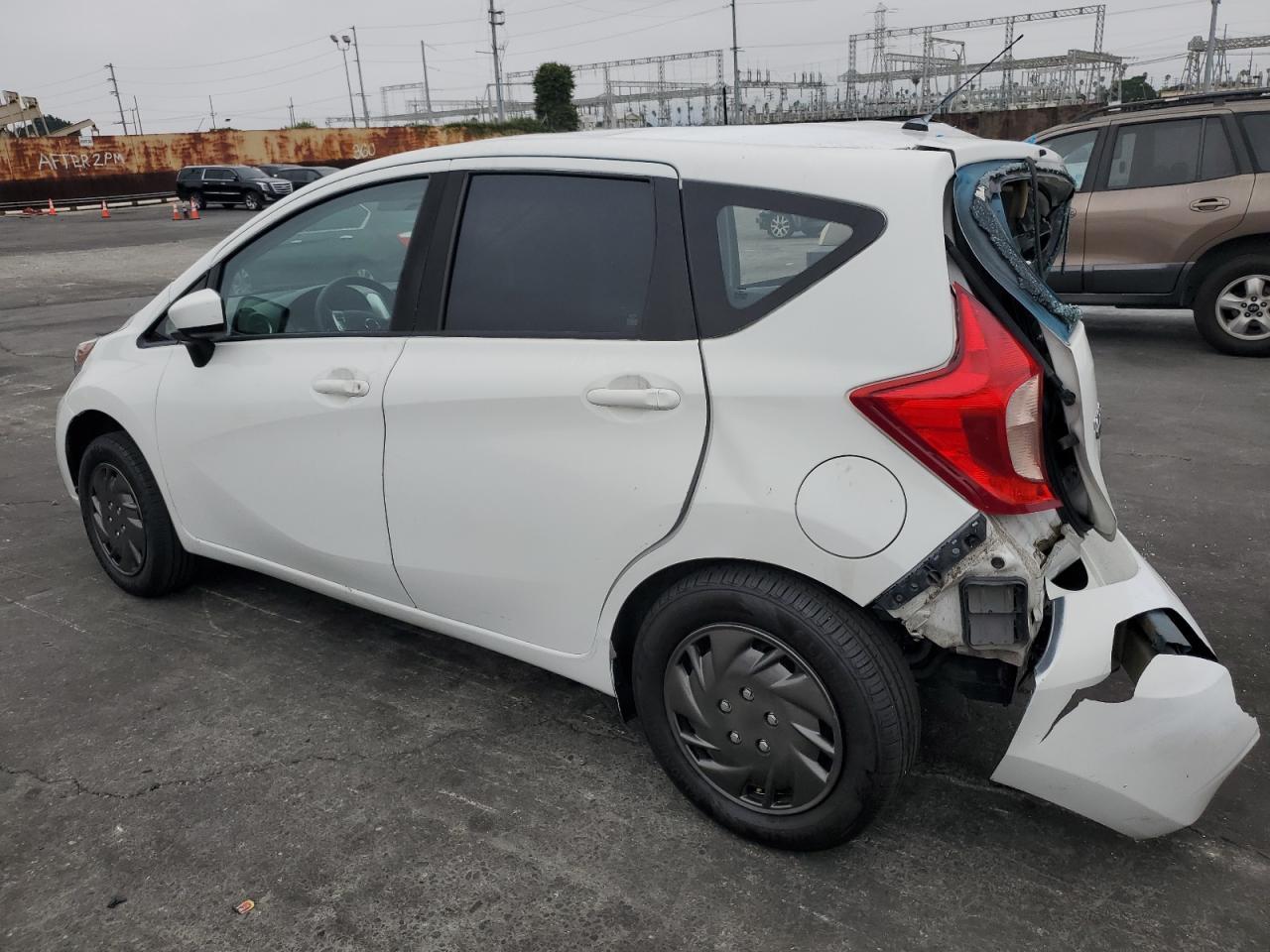 2017 NISSAN Versa Note