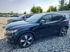 2019 VOLVO XC40