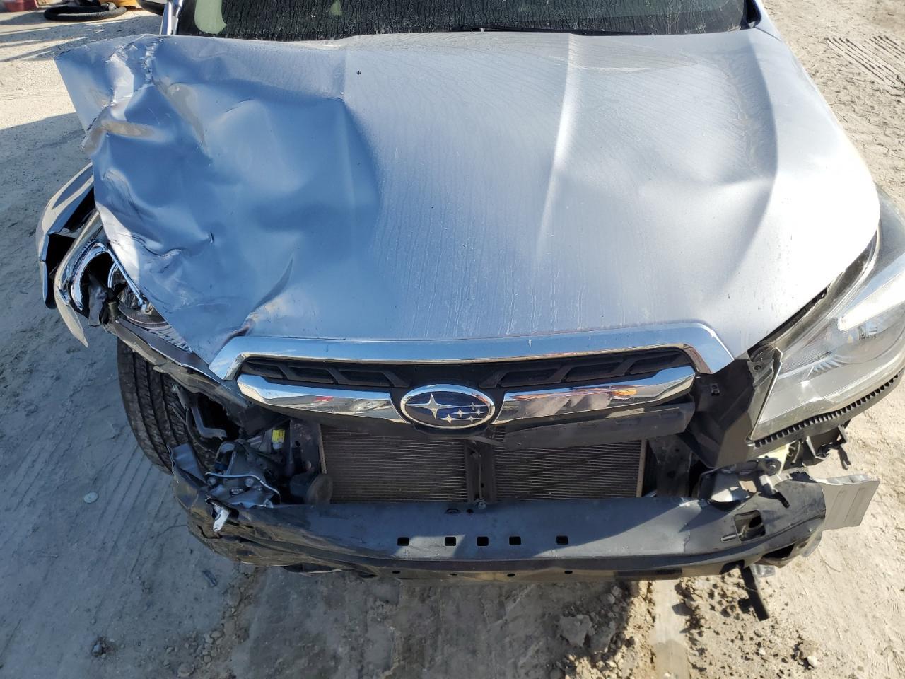 2017 SUBARU FORESTER
