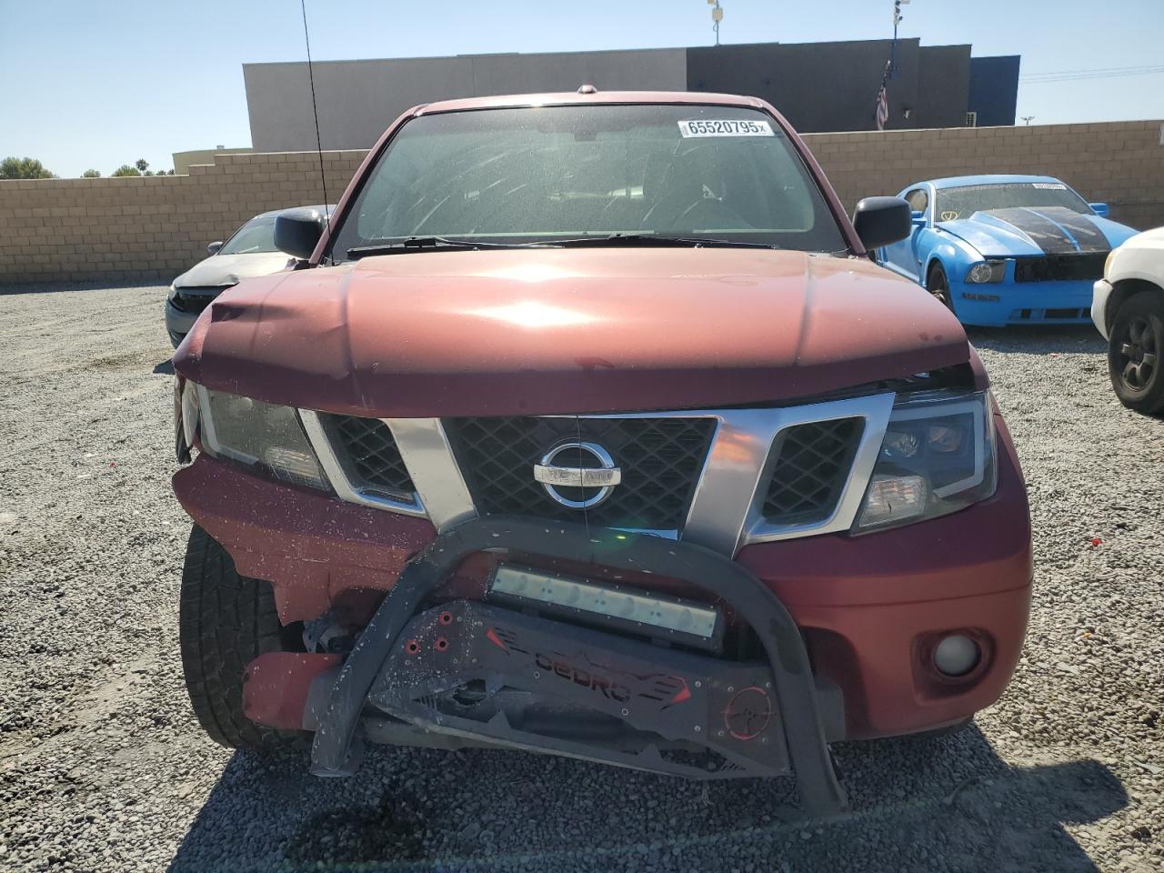 2017 NISSAN Frontier