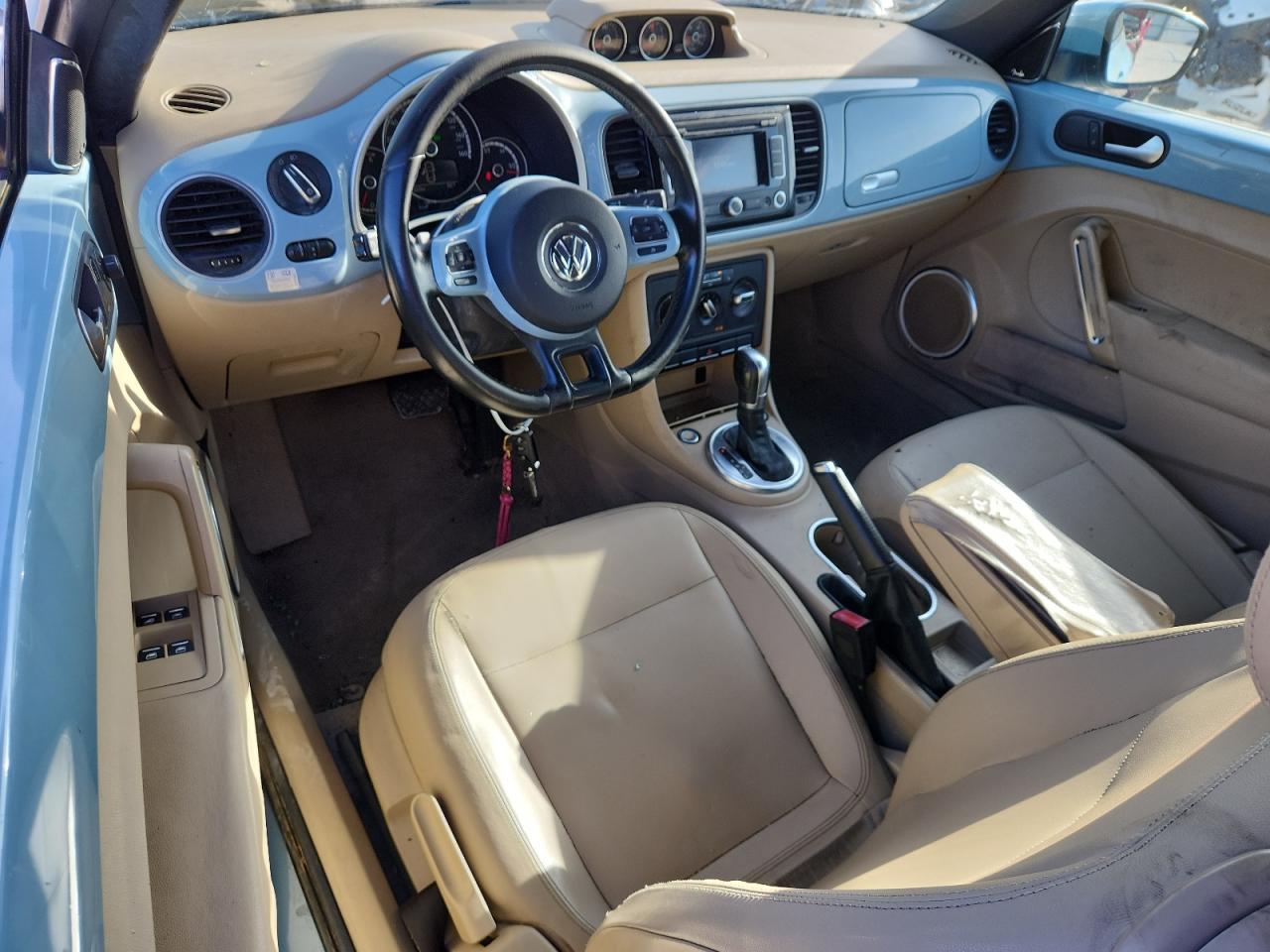 2014 VOLKSWAGEN Beetle