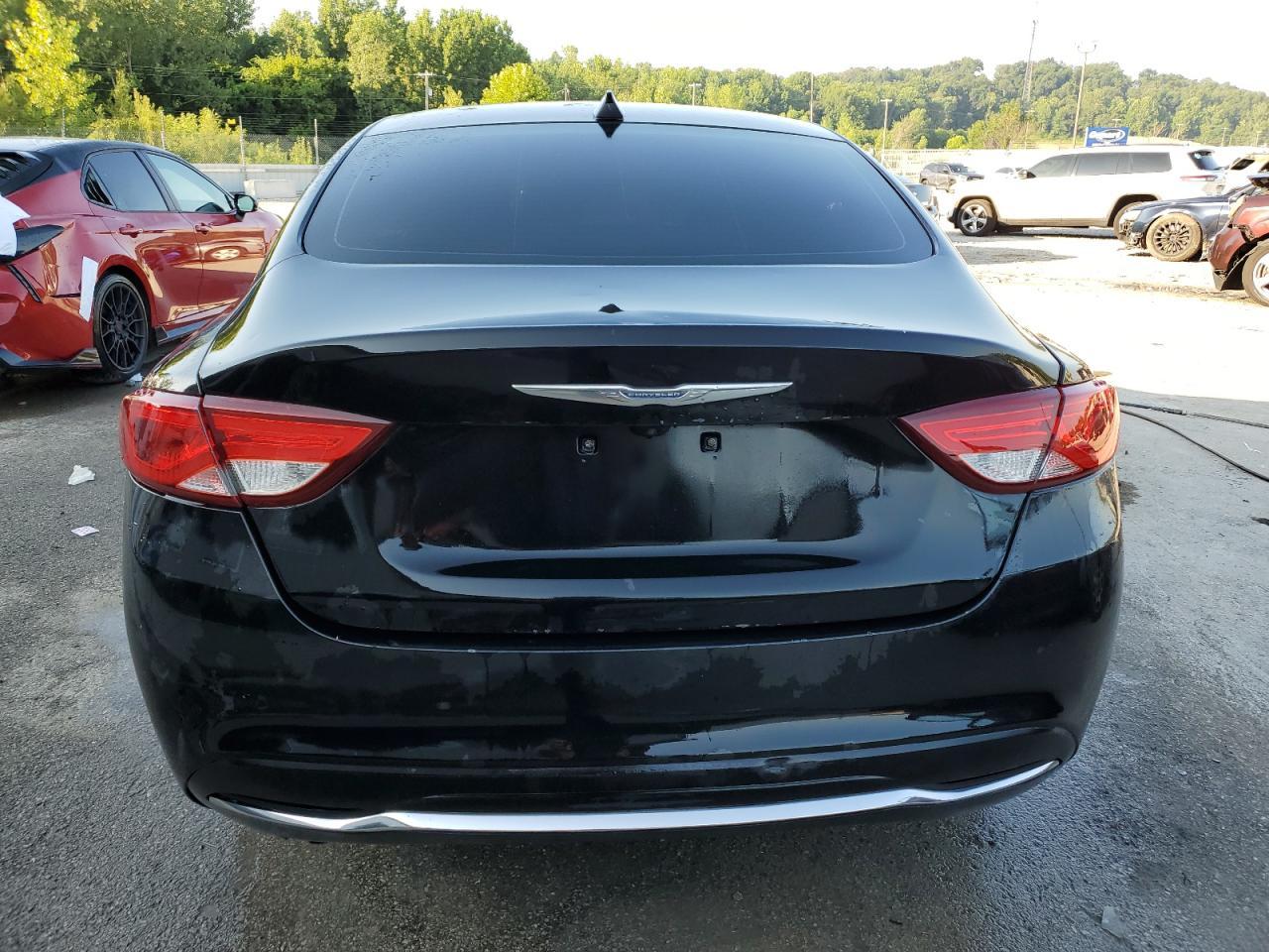 2016 CHRYSLER 200