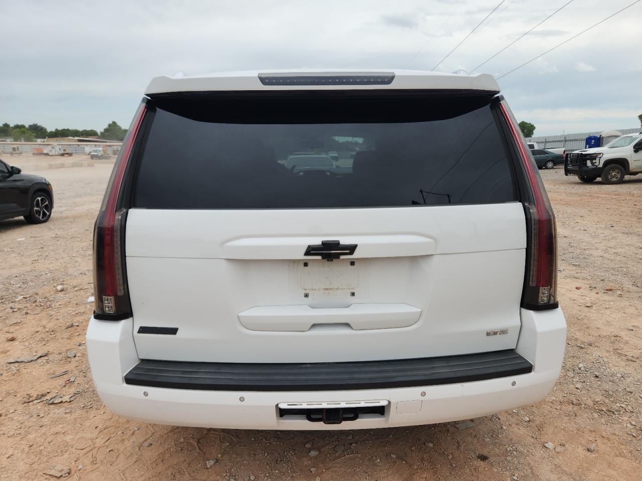 2016 CHEVROLET Tahoe