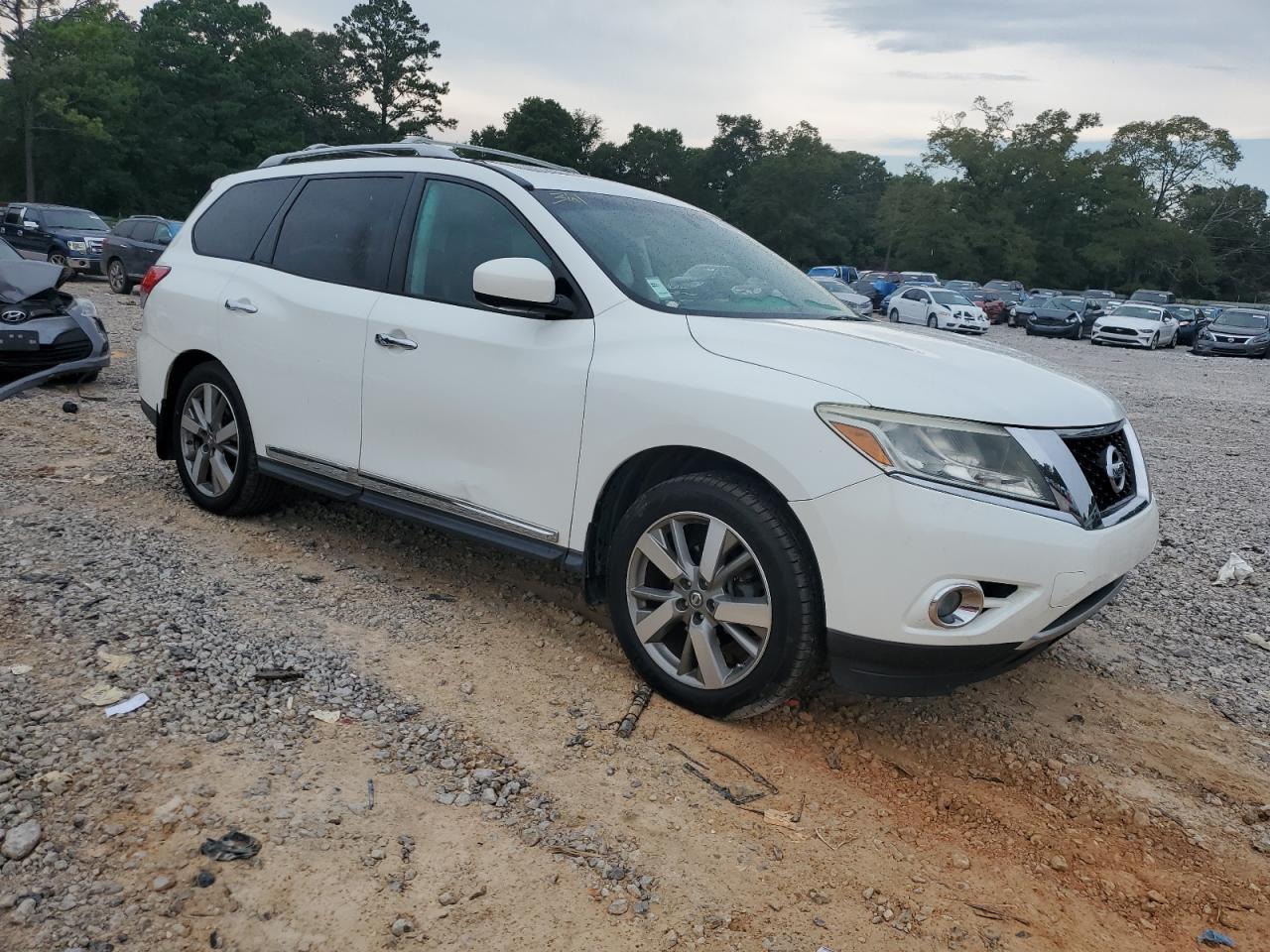 2014 NISSAN PATHFINDER