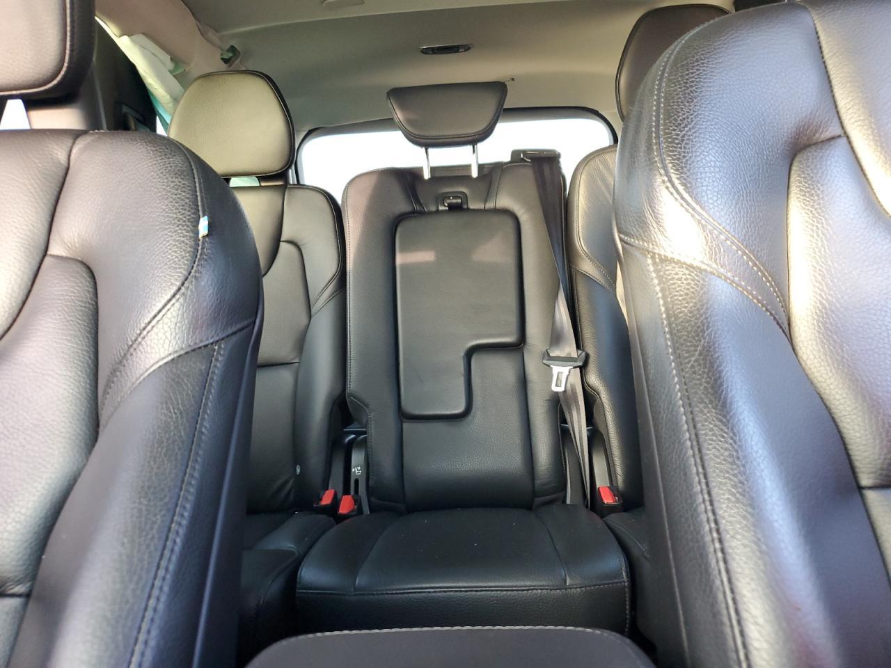 2021 VOLVO XC90