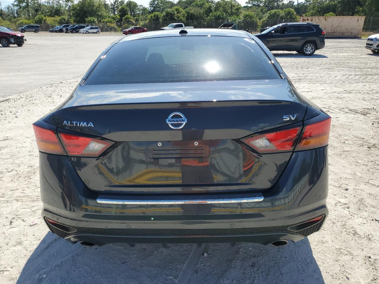 2022 NISSAN ALTIMA
