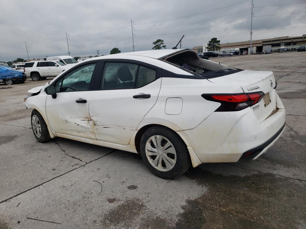 2020 NISSAN VERSA
