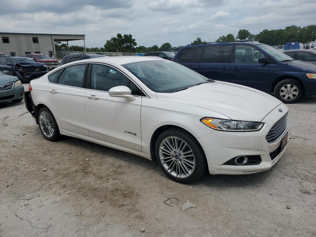 2013 FORD FUSION