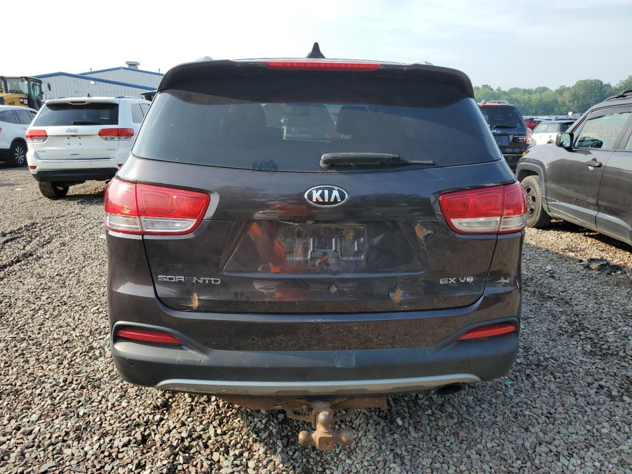 2016 KIA SORENTO