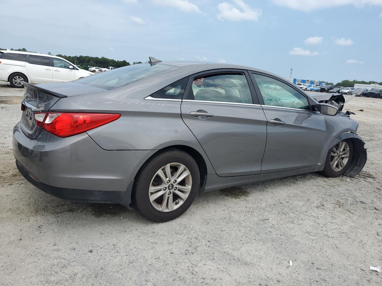2013 HYUNDAI SONATA