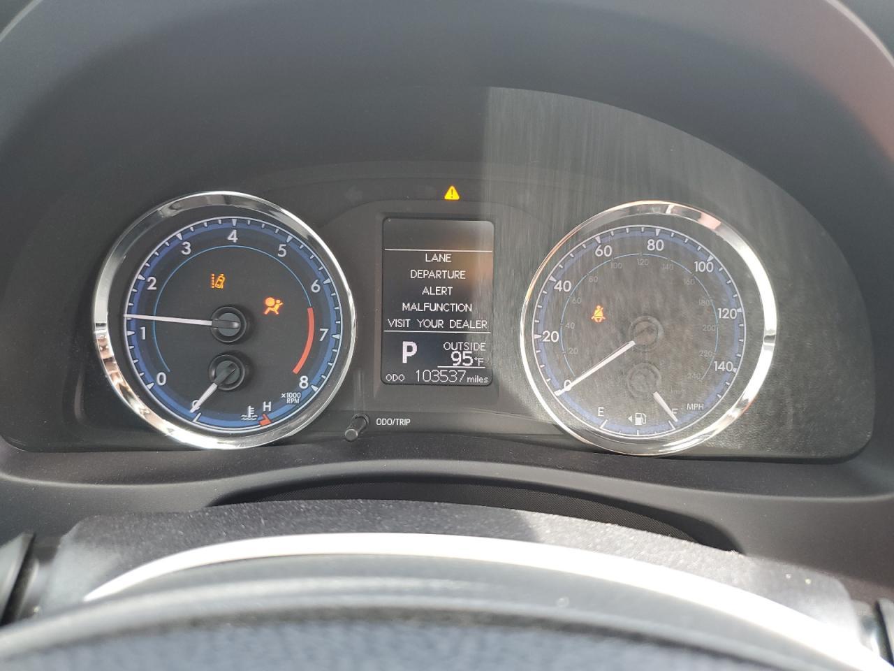 2019 TOYOTA COROLLA