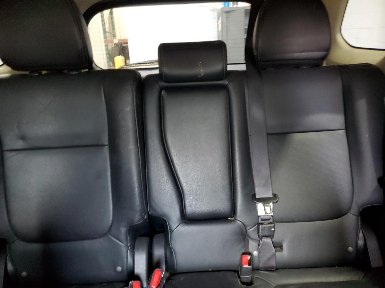 2014 MITSUBISHI outlander