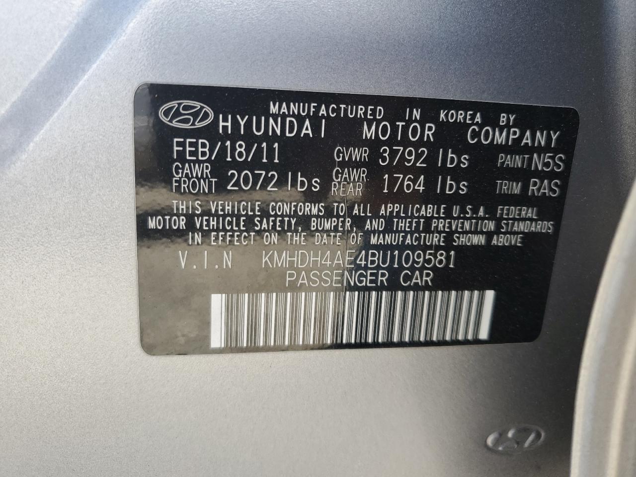 2011 HYUNDAI ELANTRA