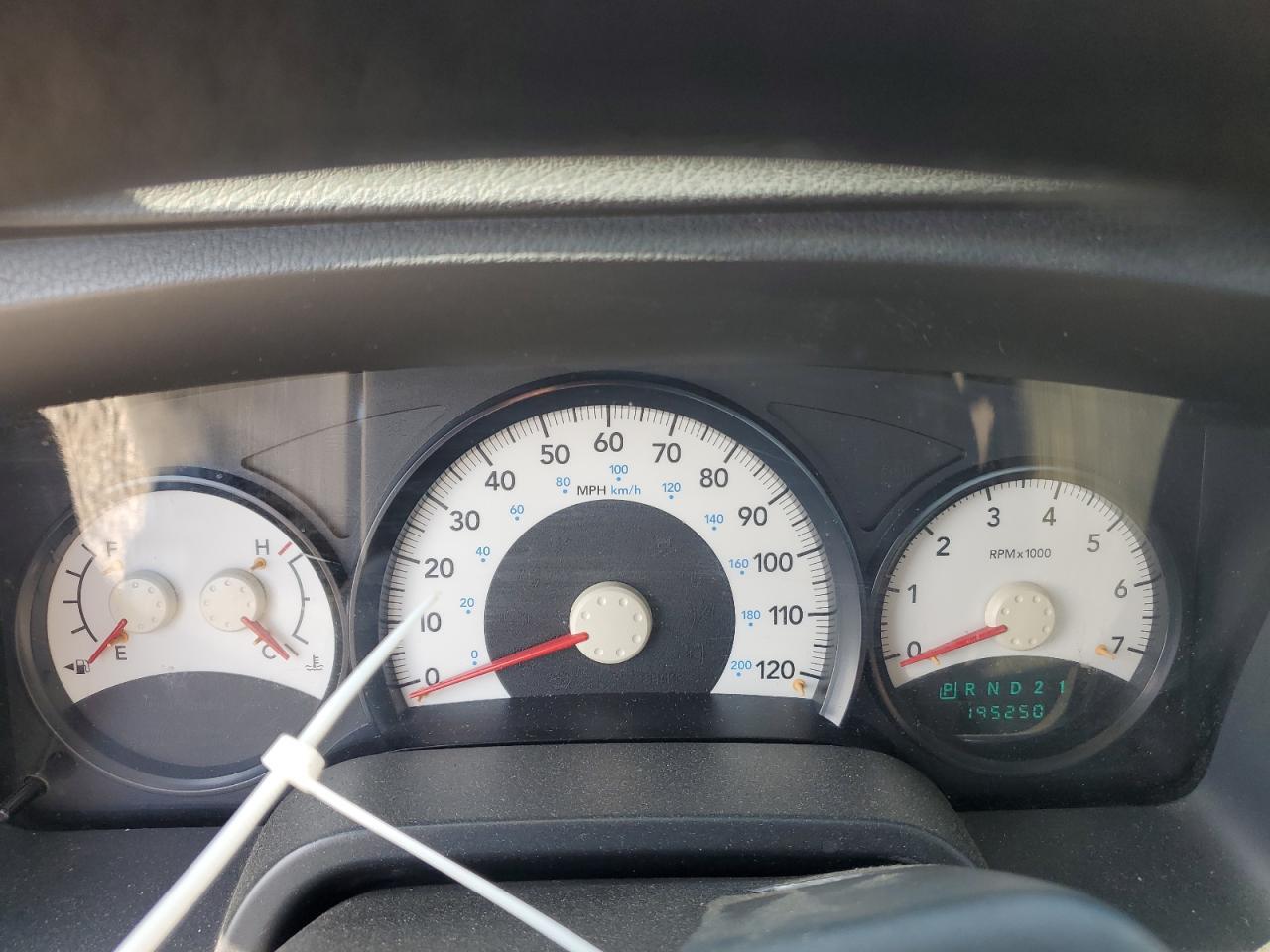 2011 DODGE Dakota