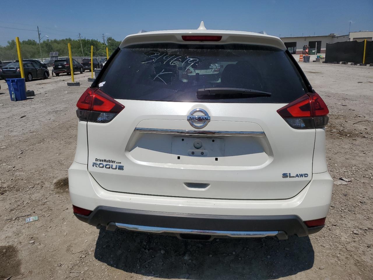2018 NISSAN ROGUE