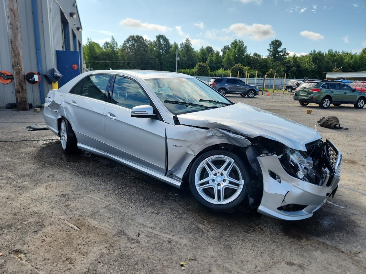 2012 MERCEDES-BENZ E-Class